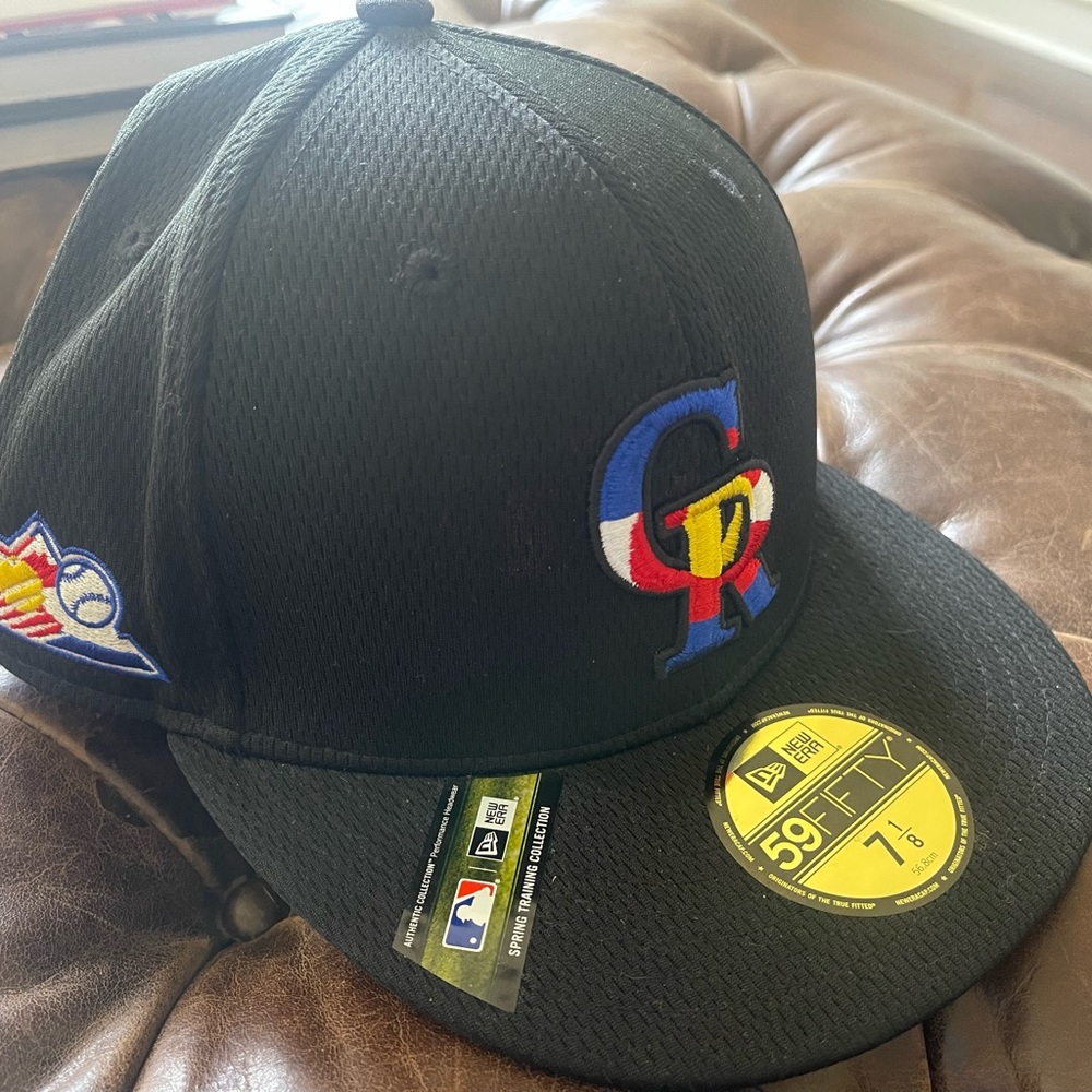 New Era fitted hat (never worn)